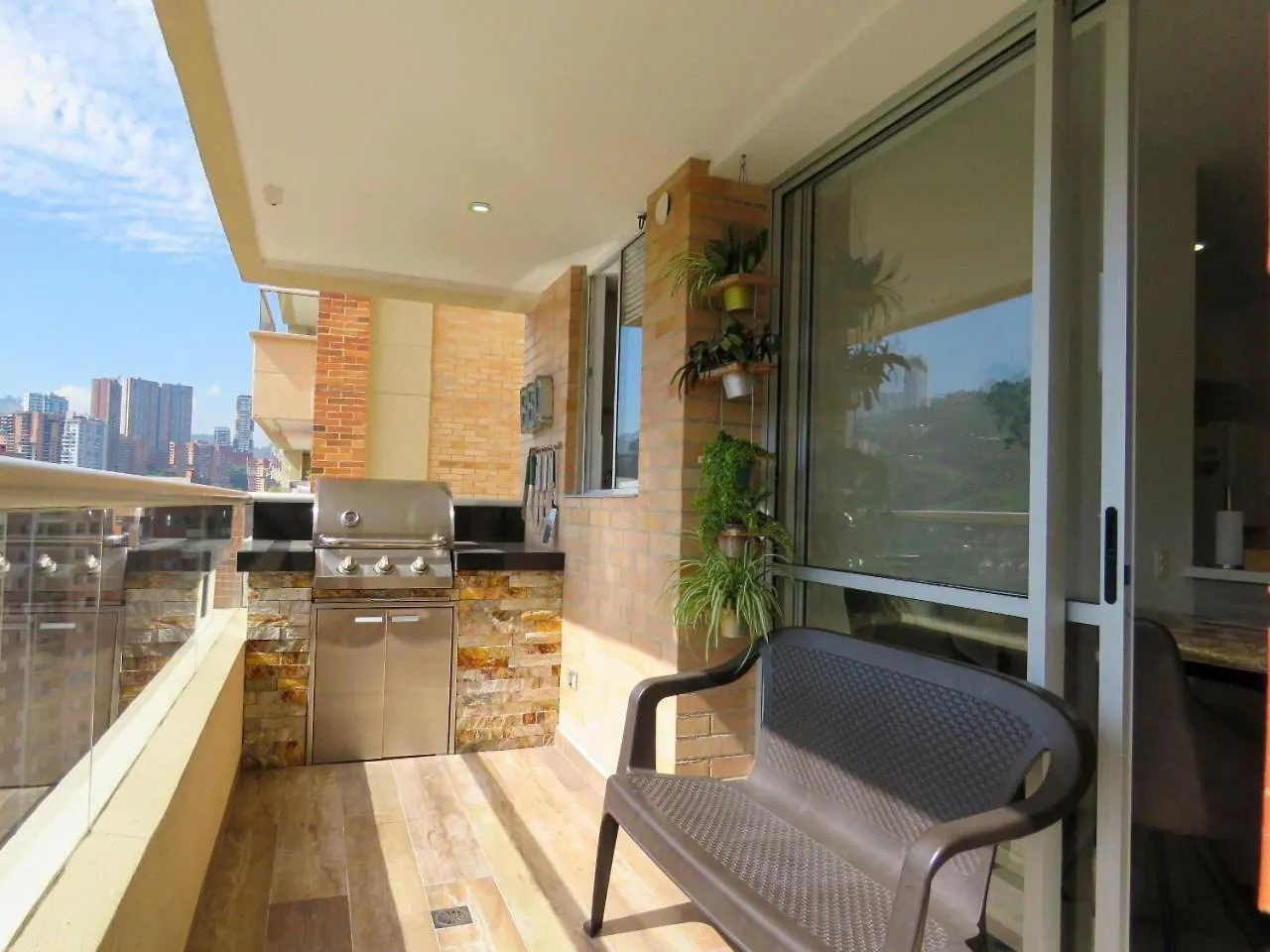 Modern And Cozy Full Apartment Sabaneta